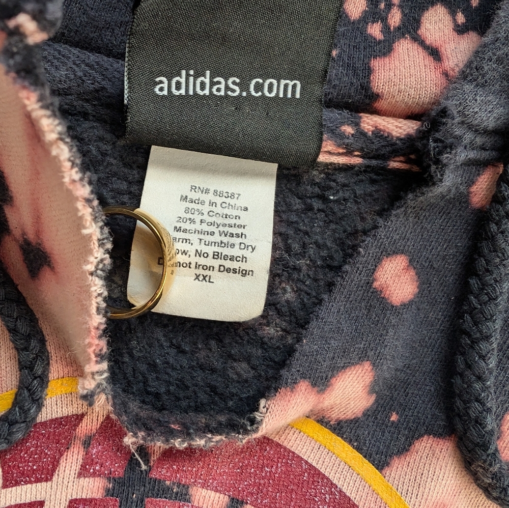 🚨 Cleveland Cavs Bleached Hoodie (2X) - Picture 5 of 7